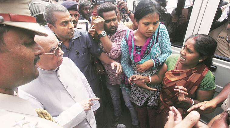 West Bengal Governor visits riot areas, stays off Muslim localities