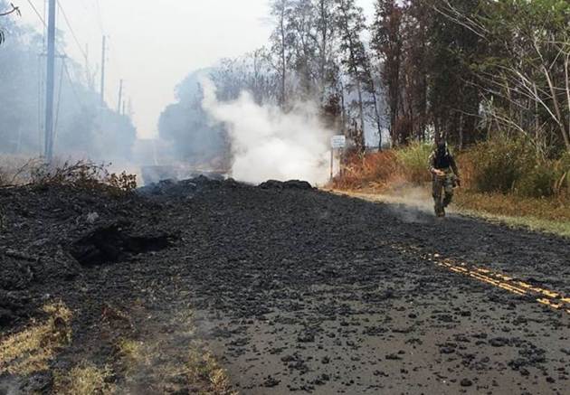 Hawaii's Kilauea volcano continues to keep residents on edge