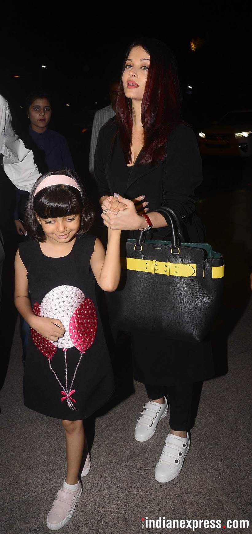 Aishwarya Rai Bachchan Aaradhya Bachchan