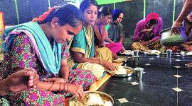 anganwadi Karnataka elections: In anganwadis, hot meals for new mothers, and hope for Congress