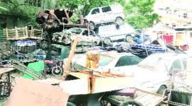 Delhi 759 Seized cars piling up, MCDs change tactics