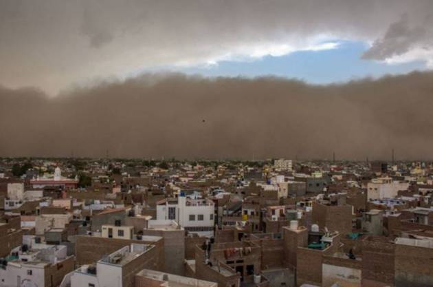 High-velocity dust storm, rain kill over 60 in North India