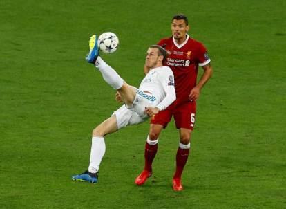 Real Madrid 3-1 Liverpool: Gareth Bale scores stunning goal in Champions  League final, Football News