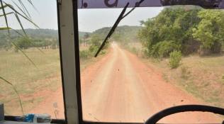 village road, hyderabad outskirts, Kadila bavi thanda, hyderabad police, Andhra Pradesh, India news, indian express news