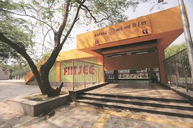 ‘Parents have asked if FITJEE is the official coaching partner for IIT aspirants’.