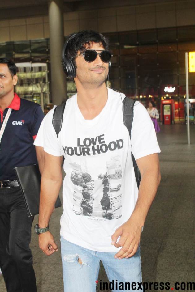 sushant singh rajput white t shirt