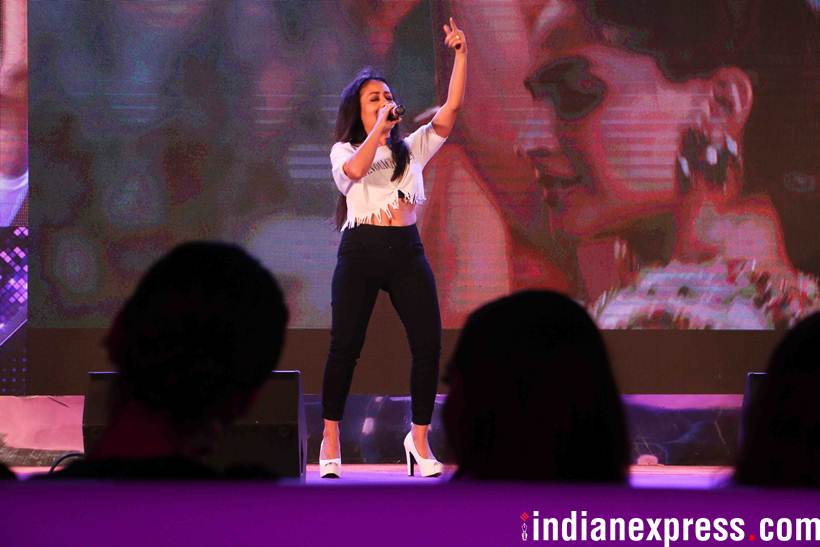 neha kakkar performance