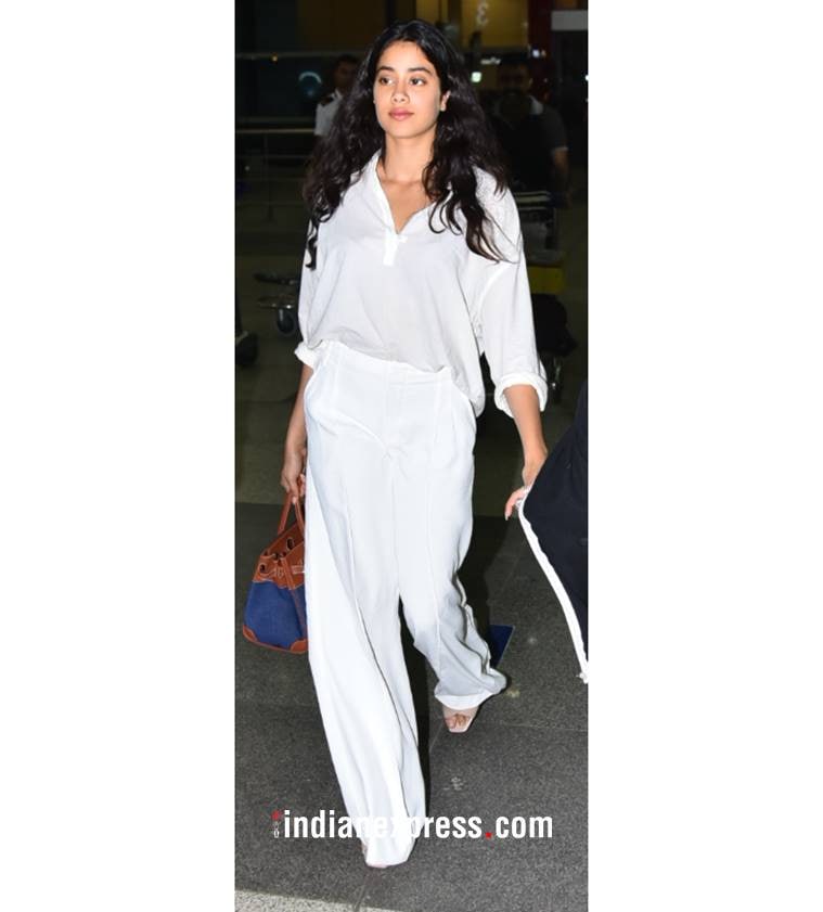 Janhvi Kapoor, Janhvi Kapoor latest photos, Janhvi Kapoor fashion, Janhvi Kapoor airport style, Janhvi Kapoor western outfits, Janhvi Kapoor pantsuits, indian express, indian express news