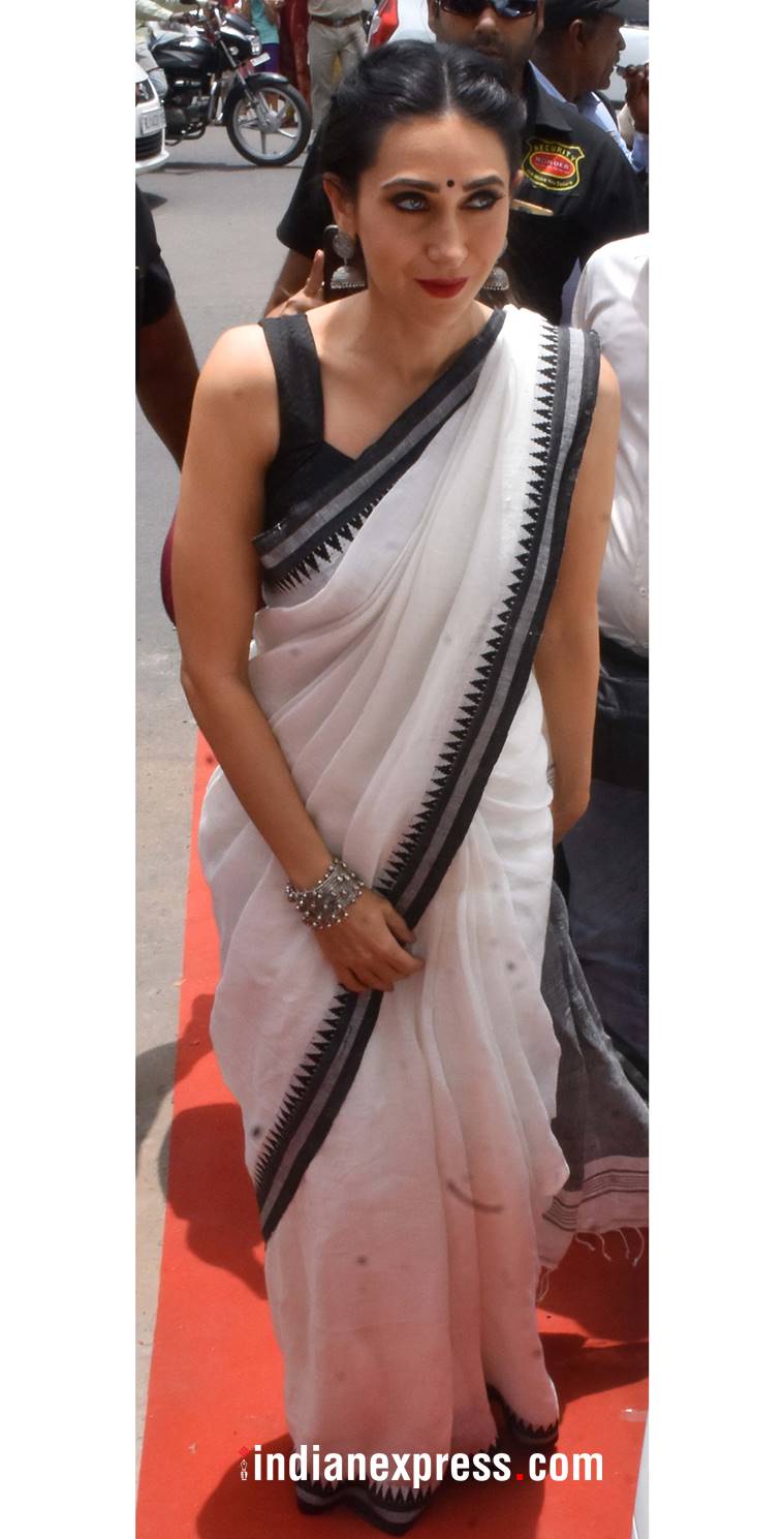 Karisma Kapoor, Karisma Kapoor latest photos, Karisma Kapoor fashion, Karisma Kapoor ethnic fashion, Karisma Kapoor Linen Club, Karisma Kapoor Anavila, Karisma Kapoor white outfits, indian express, indian express news