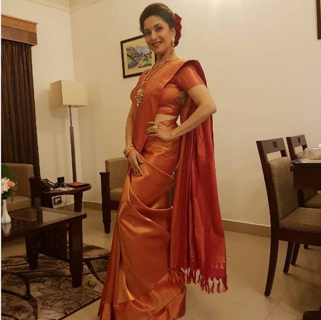 Madhuri Dixit, Madhuri Dixit birthday looks, Madhuri Dixit latest photos, Madhuri Dixit fashion, Madhuri Dixit smile, Madhuri Dixit saris, Madhuri Dixit ethnic saris, indian express, indian express news