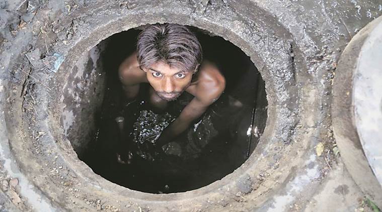 manual scavengers, delhi high court, sewage worker, delhi hc order, indian express