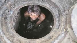 manual scavenging, photo exhibition on manual scavenging, manual scavenging photo exhibition, photo exhibition in Delhi, Sudharak Olwe photo exhibition, Sudharak Olwe manual scavenging photo exhibition, Indian Express news