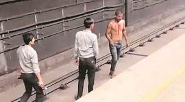 The incident was recorded by a commuter.