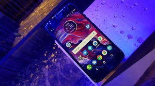 moto x4, moto x4 android 9 pie update, moto x4 android 9 pie update india, android pie update size, moto x4 price in india, android pie features, moto x4 features, moto x4 specifications, moto x4 availability, motorola