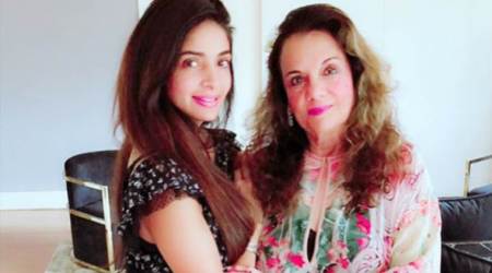 mumtaz posts video for her fans