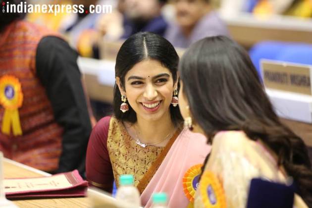 sridevi daughters at national awards 2018