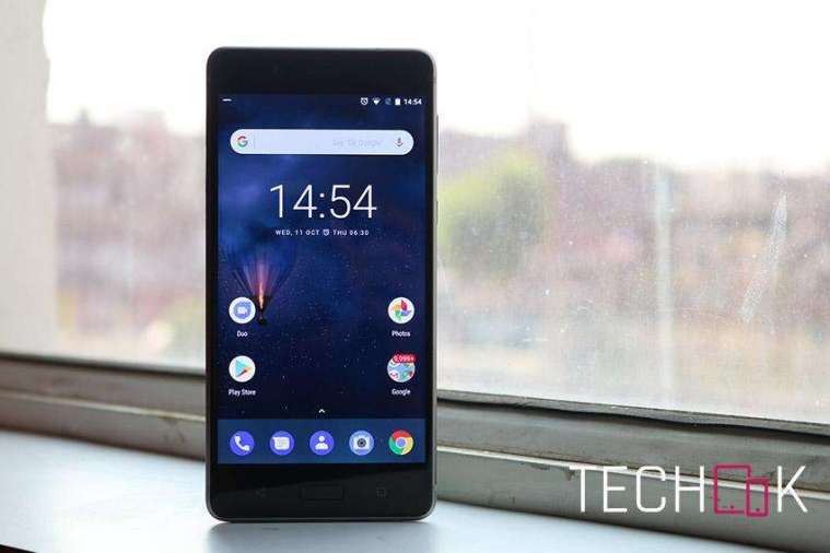 best gaming smartphones under Rs 30,000, top five gaming phones under Rs 30000, nokia 7 plus, Nokia 8, honor view 10, lg g6, xiaomi mi mix 2, android one, moto mods, gaming, android, mobiles
