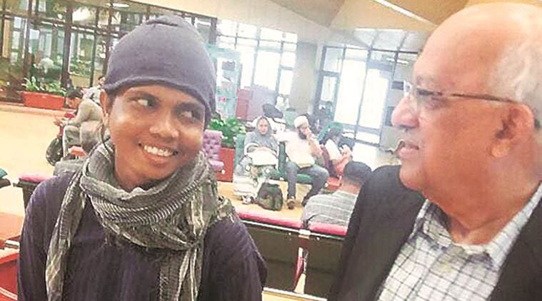 Pakistan returns MP boy who strayed across 5 years ago