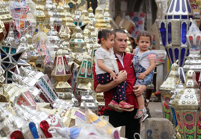 ramadan, ramzan, ramadan 2018, how muslims are observing ramadan, ramadan 2018 india, ramadan mubarak, ramadan quotes, ramadan wishes, ramadan 2018 date, ramadan 2018 time table, indian express, indian express news