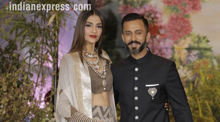 Sonam Kapoor and Anand Ahuja recently arrived at their reception, which is taking place in The Leela, Mumbai