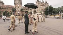 himanshu roy dasondi, himanshu roy death, himanshu roy ips, mumbai cop kills self, himanshu roy kills self, himanshu roy wife, himanshu roy family