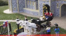 royal wedding lego_YB_759 Meghan Markle, Prince Harry, royal wedding, Prince Harry and Meghan Markle royal wedding, lego bricks, lego bricks miniature version, LEGOLAND Windsor, indian express