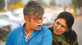 Sanjay Mishra in Angrezi Mein Kehte Hain