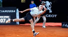 shapovalov tennis