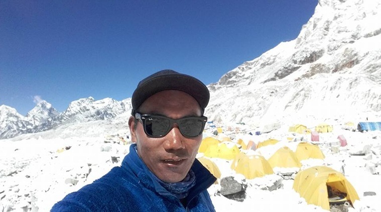 Nepali Sherpa Summits Mount Everest For Record 22nd Time World News The Indian Express