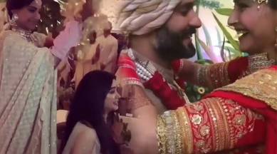 Sonam Kapoor, Sonam Kapoor wedding, Sonam Kapoor Anand Ahuja marriage, Sonam Kapoor Ahuja, Sonam Kapoor Anand Ahuja weding video, sonam kapoor dancing video, Janhvi kapoor sonam wedding, indian express, indian express trending news