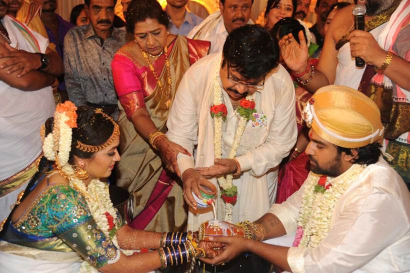 Meghana Raj and Chiranjeevi Sarja look picture perfect in their Hindu