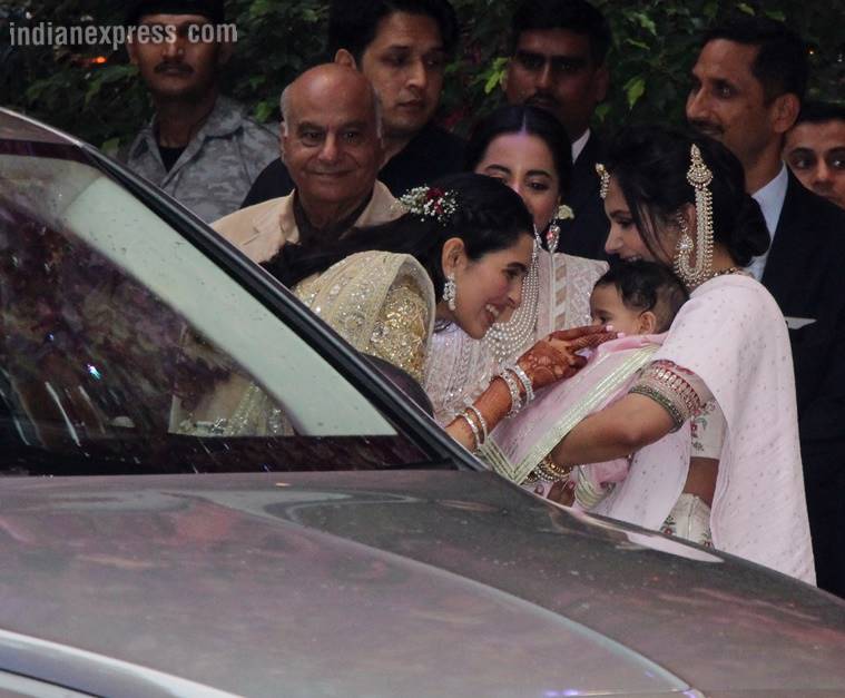 Akash Ambani, Akash Ambani engagement, Shloka Mehta, Akash Ambani wedding, nita ambani
