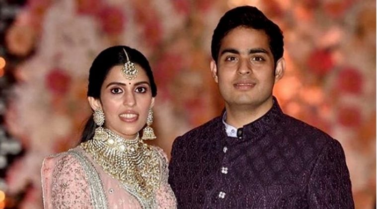 Akash Ambani, Akash Ambani engagement, Akash Ambani wedding, Priyanka Chopra, Nick Jonas, Alia Bhatt, Ranbir Kapoor, Akash Ambani pre-engagement party, Ambani engagement, Akash engagement, Shah Rukh Khan, alia ranbir, Priyanka Nick Jonas, Shloka Mehta, Ambani party photos, Ambani party, Akash Ambani party, Akash Ambani Shloka Mehta