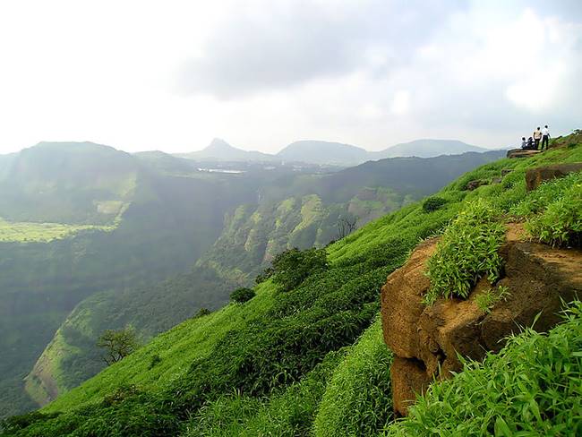 places to visit monsoon, monsoon india, indian monsoon, rainy season, best places to visit monsoon, cheap sort distances places to visit, quick places to visit in monsoon