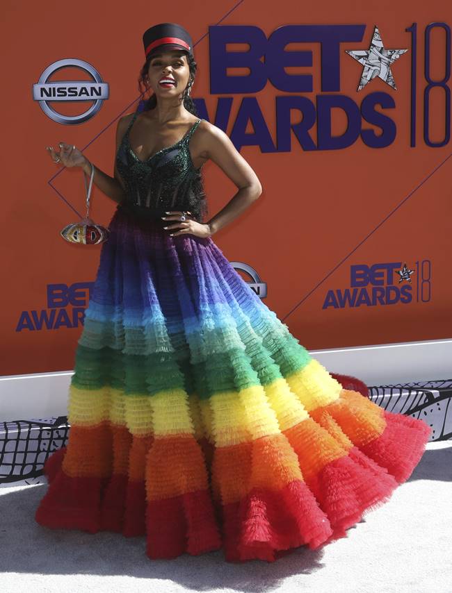 BET Awards 2018, BET Awards 2018 fashion, BET Awards 2018 winners, BET Awards 2018 stars, Jamie Foxx, Corinne Foxx, Elise Neal, Trevor Jackson, Halle Bailey, Chloe Bailey, Janelle Monáe, Blac Chyna, indian express, indian express news