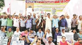 Delhi University: Evaluation boycott will continue, DUTA decides at meeting