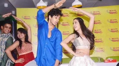 dhadak actors janhvi ishaan photos
