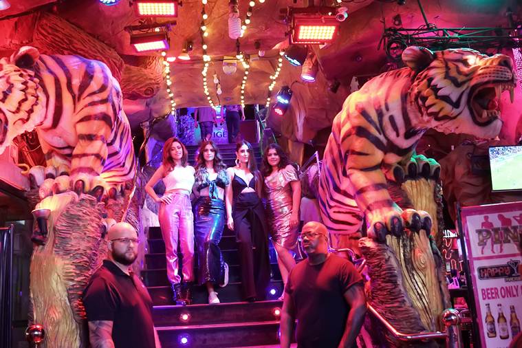 veere di wedding stills featuring kareena kapoor, sonam kapoor, swara bhasker, shikha talsania