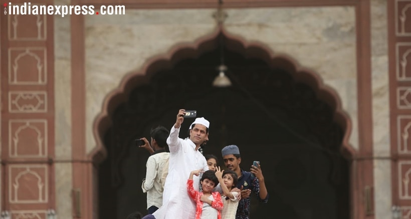 Eid ul-Fitr 2018: India celebrates the festival with full fervour