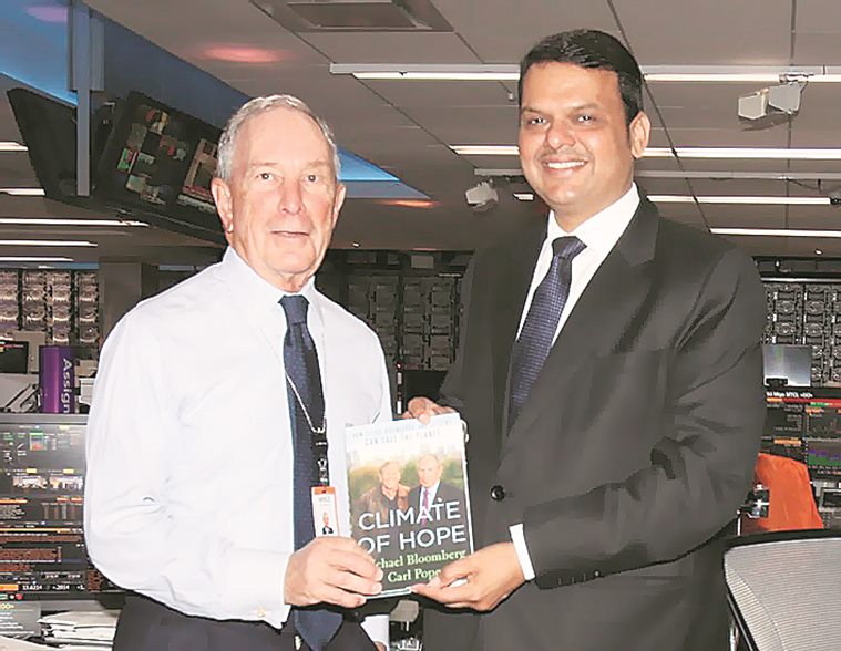 Maharashtra CM Devdendra Fadnavis, Bloomberg discuss fintech startups, road safety project
