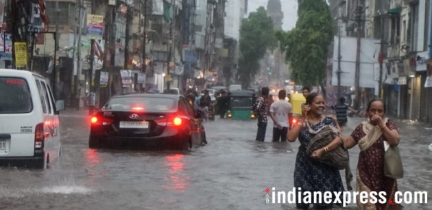 heavy rains lash gujarat, waterlogging in several cities