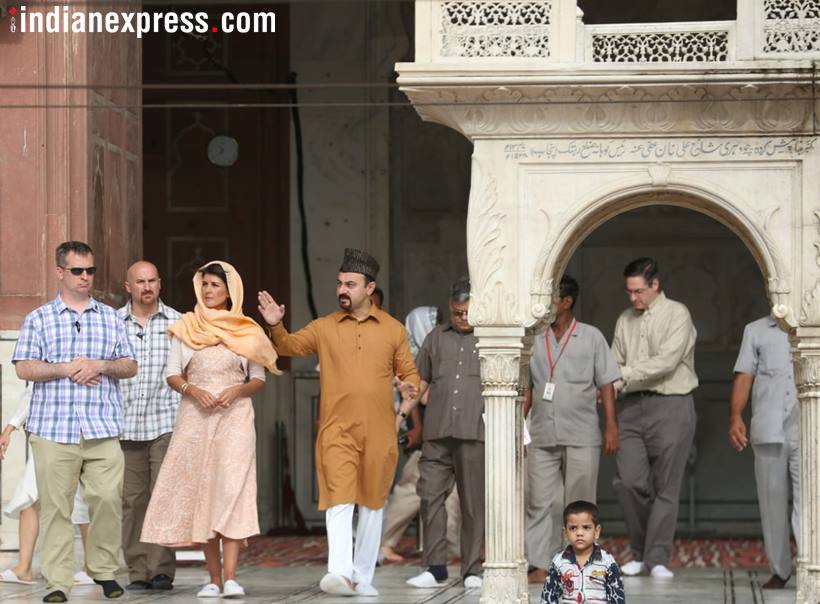 Nikki Haley visits Jama Masjid, makes rotis for 'langar