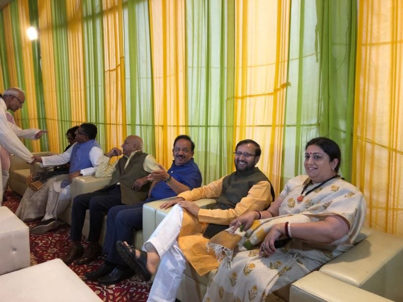 Iftar, Iftar party, Rahul Gandhi, Congress Iftar, BJP Iftar, Ramzan, Ramdan, Iftar photos, Congress iftar party photos, BJP iftar party photos, Indian Express photos