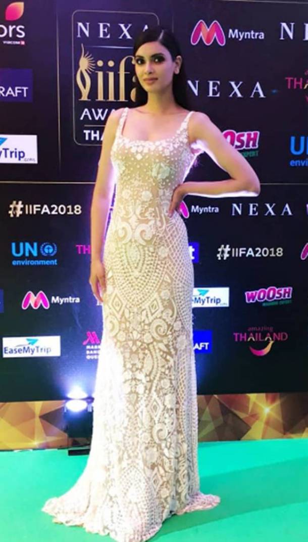 IIFA 2018, IIFA best and worst dressed, Kriti Sanon IIFA, Shraddha Kapoor IIFA, Arjun Kapoor, Zaira Wasim, Dia Mirza, indian express, indian express news