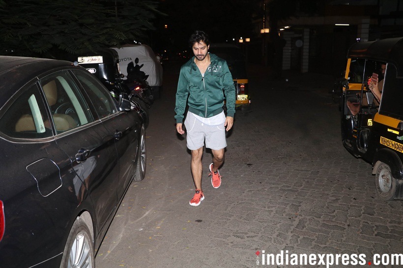varun dhawan at gym