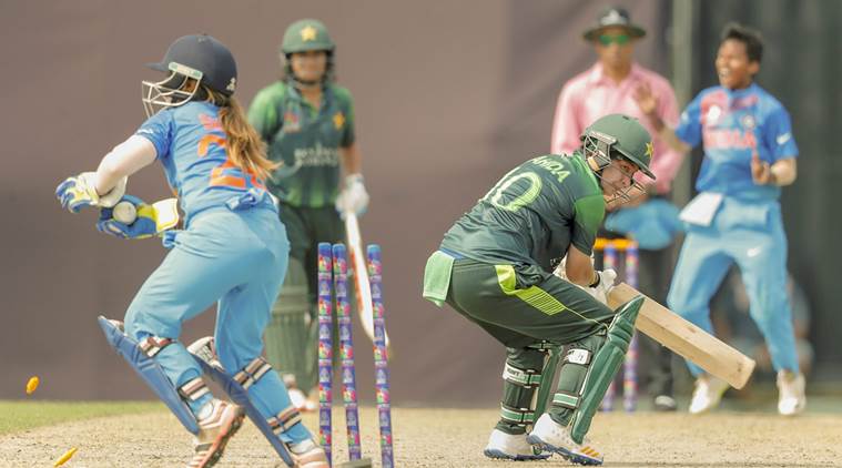 India vs Pakistan India beat Pakistan by 7 wickets to reach Women's