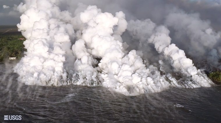 kapoho bay volcano in hawaii