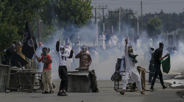 Clashes in Kashmir after Eid prayers, one dead