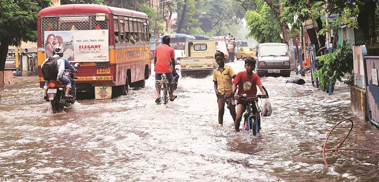 Overnight rain leaves parts of Kolkata flooded | Kolkata News - The ...