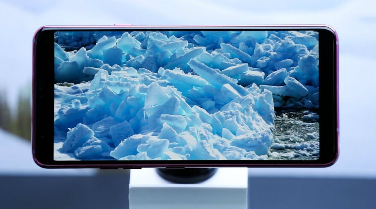 LG, LG displays, LG OLED, LG LCD, OLED displays, LG OLED factory in China, Samsung, LG display Guangzhou, BOE Technology Group, Apple, iPhone, iPhone X, Apple iPhone X